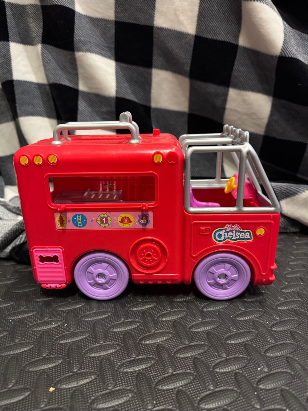 Barbie Chelsea Red and Purple Fire Truck Playset